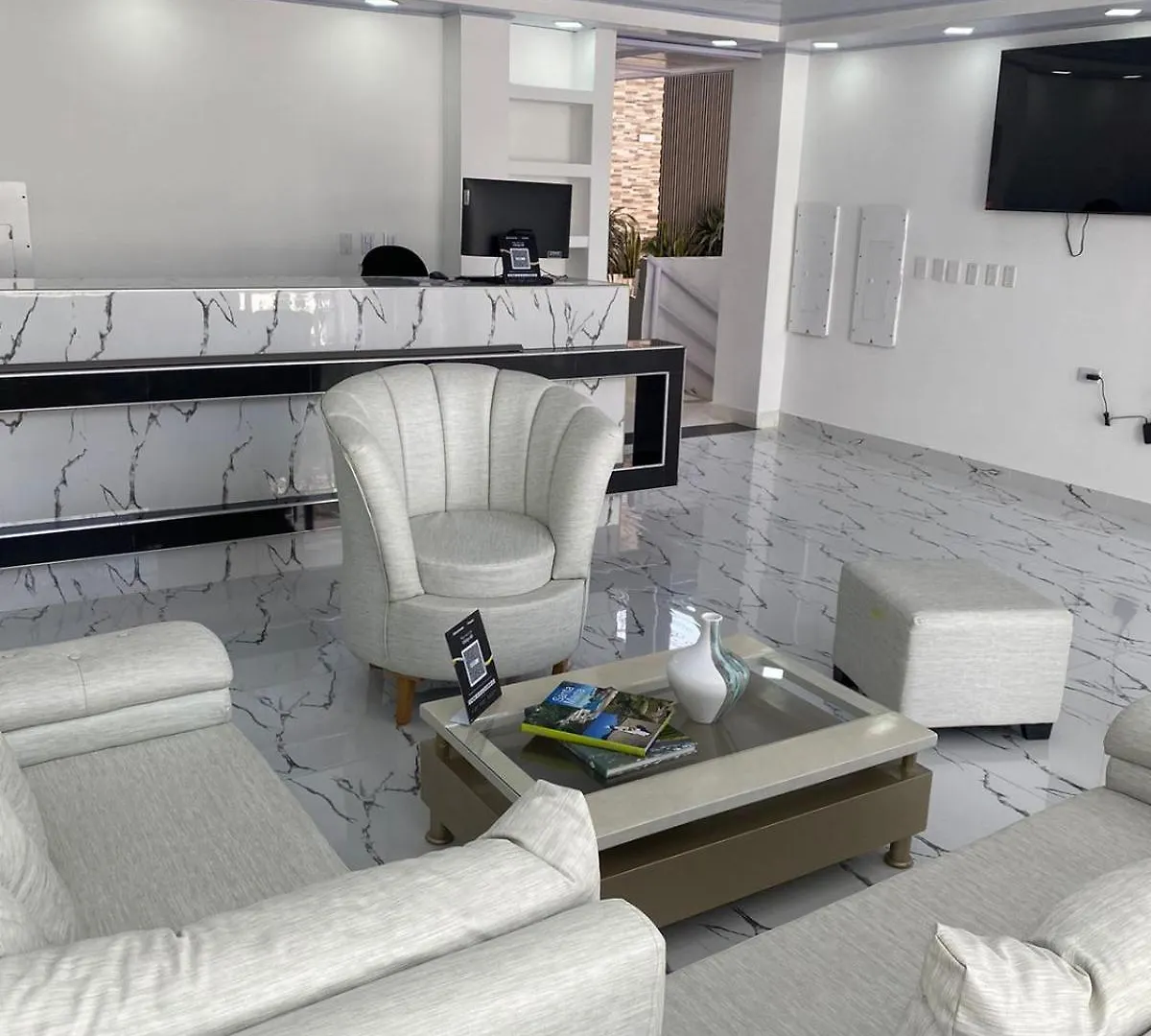 Hotel Brisas Del Mar サンタ・マルタ